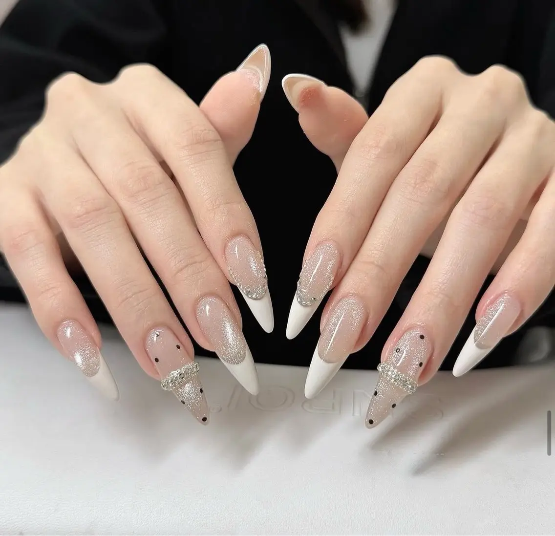 ネイル ハンドネイル RE Nail 🎀Rin🧸のネイルデザイン