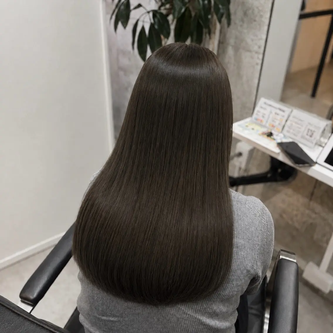 ロング カラー ブラウンカラー オリーブブラウン ヘアカラー ふうか 天六/天満/中崎町のヘアスタイル