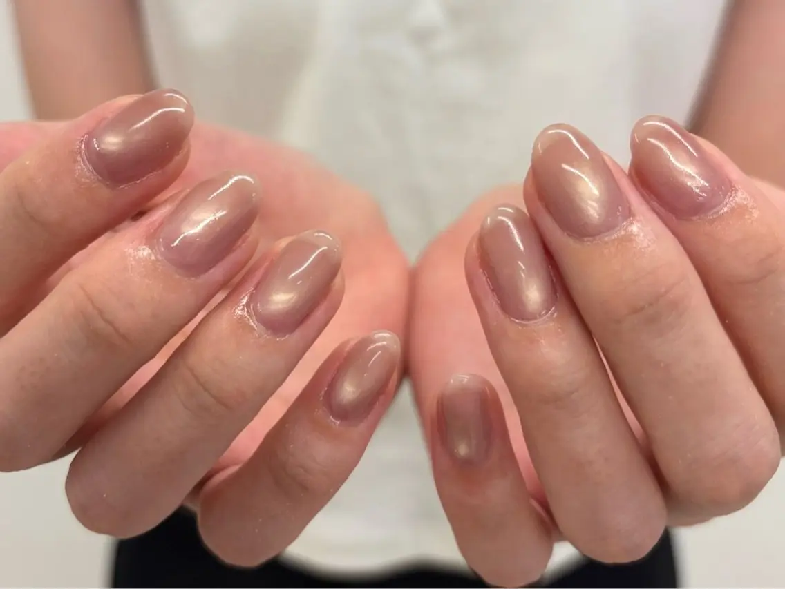 ネイル マグネットネイル ニュアンスネイル ハンドネイル ネイルサロン hotoriのネイルデザイン