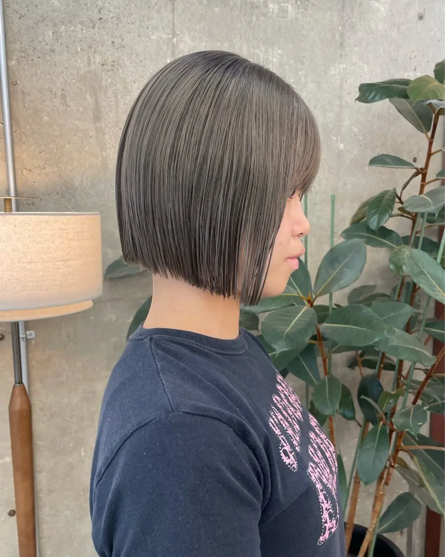ショート ヘアカラー ボブ/ハイトーン YUIのヘアスタイル