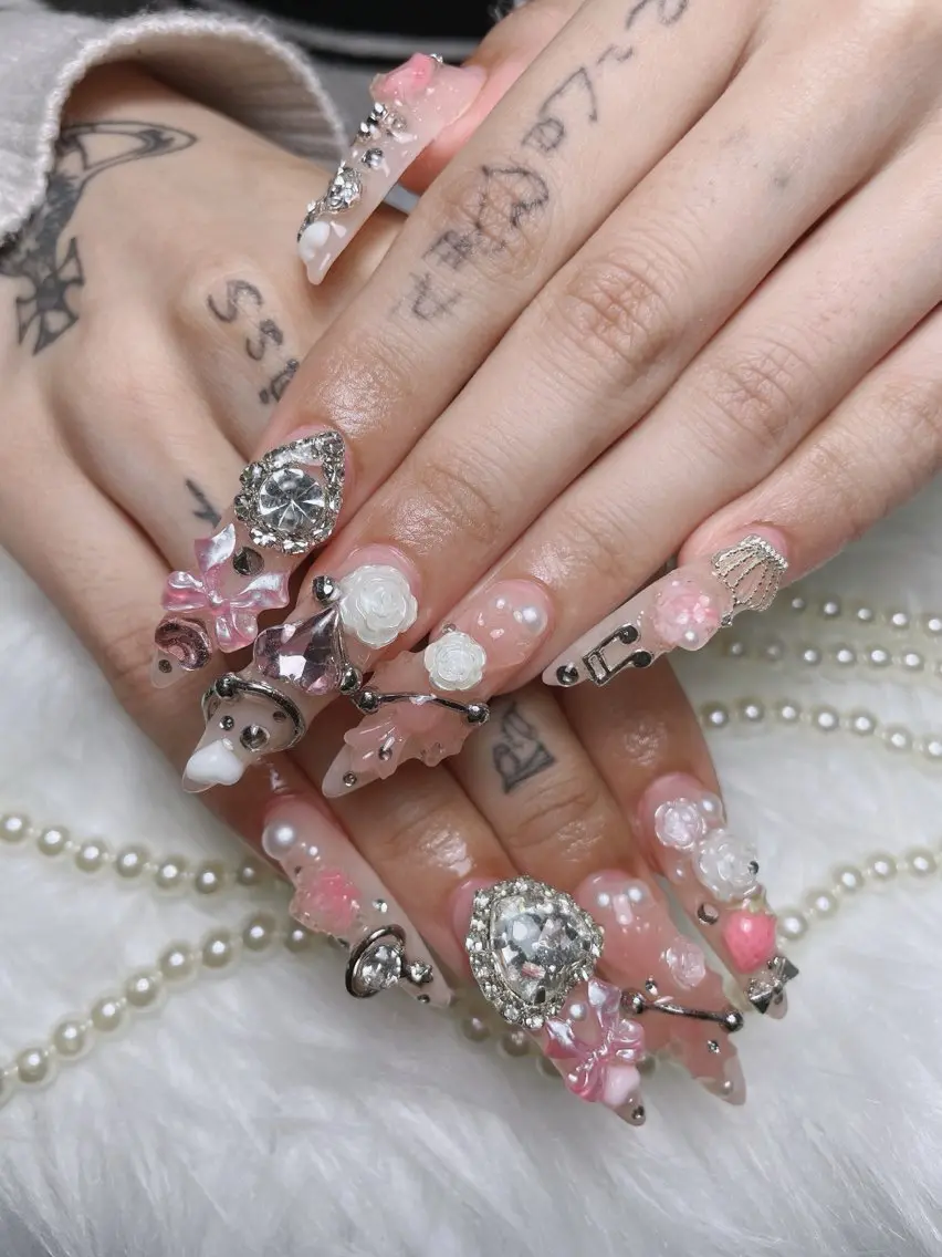 ネイル アートネイル オーロラネイル フラッシュネイル フレンチネイル ジェルネイル Sora nail 長さ出し専門店のネイルデザイン