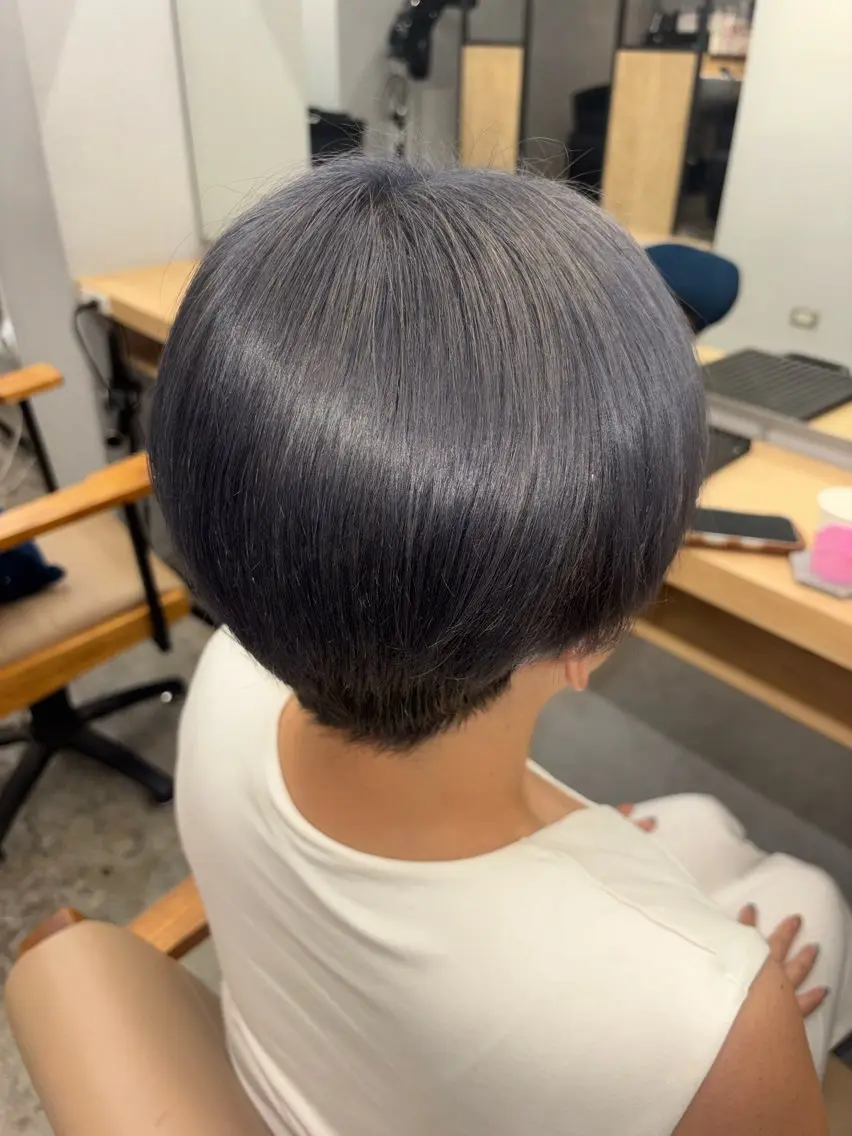 ショート Libero / Hisaのヘアスタイル
