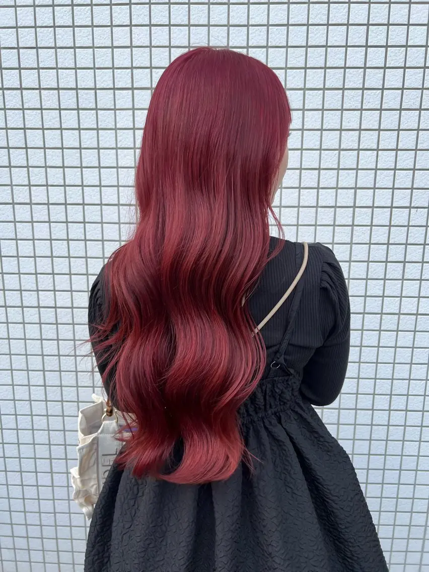 【やりすぎないハイトーン⭕️】1ブリーチ+全体カラー+トリートメントの写真