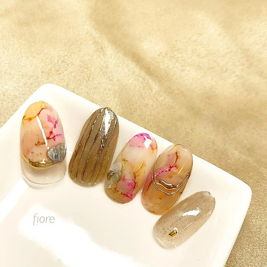 ネイル fiore みゆきのネイルデザイン