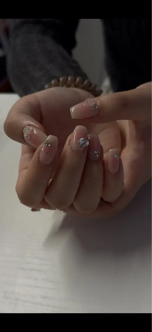 ネイル ハンドネイル Sarina ⋆⭒˚ mavieのネイルデザイン