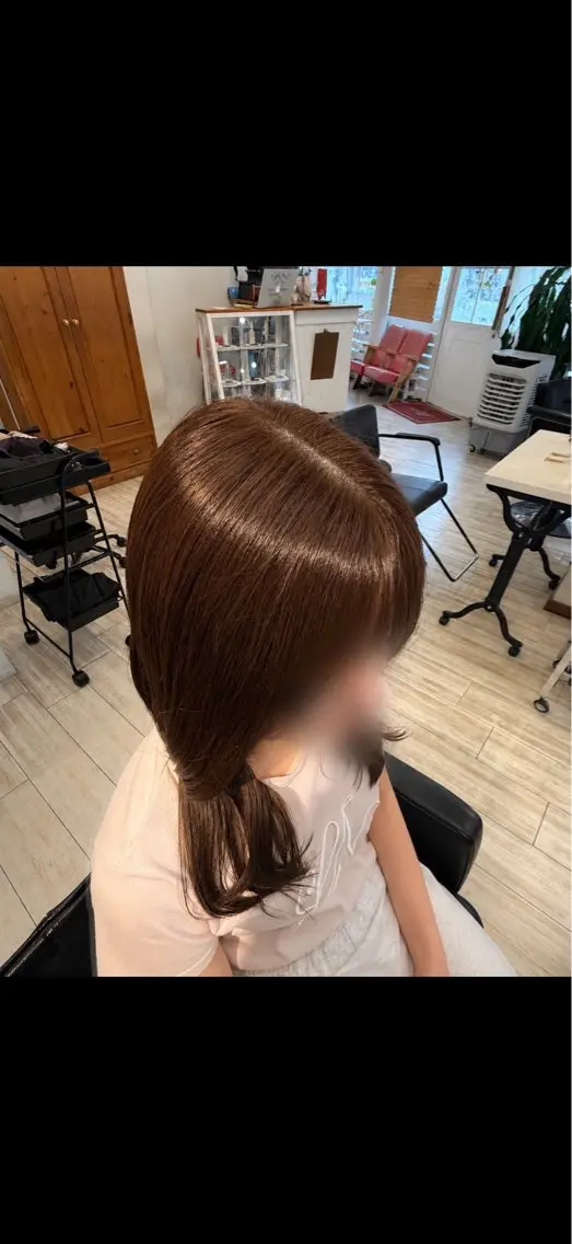 カラー ヤタベ イツキのヘアスタイル