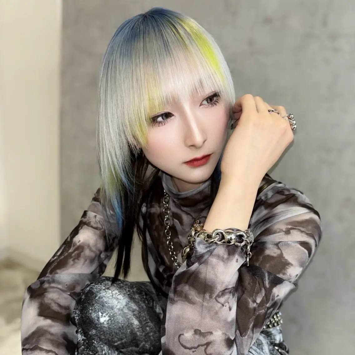 セミロング カラー ヘアカラー Ren. 🦋デザインカラーのヘアスタイル