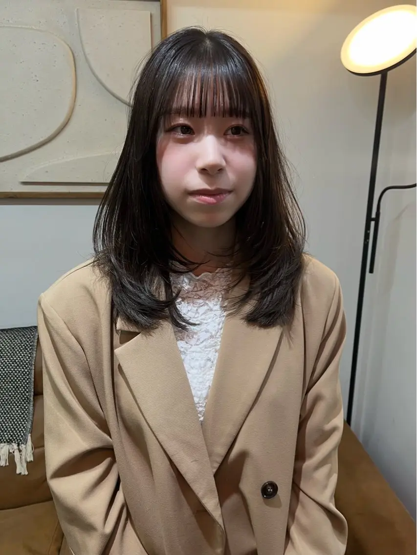 ミディアム カラー レイヤーカット カット ヘアカラー yuan tanakaのヘアスタイル