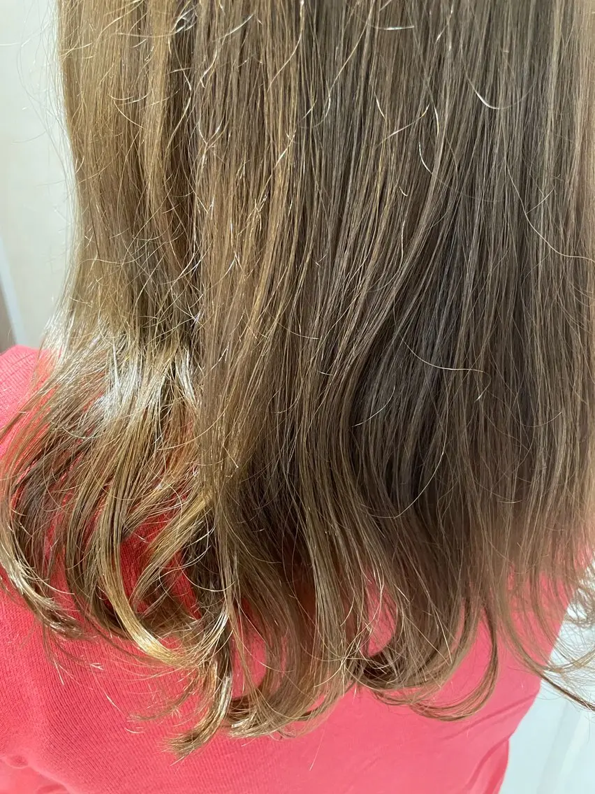 セミロング カット 柳井 準平のヘアスタイル