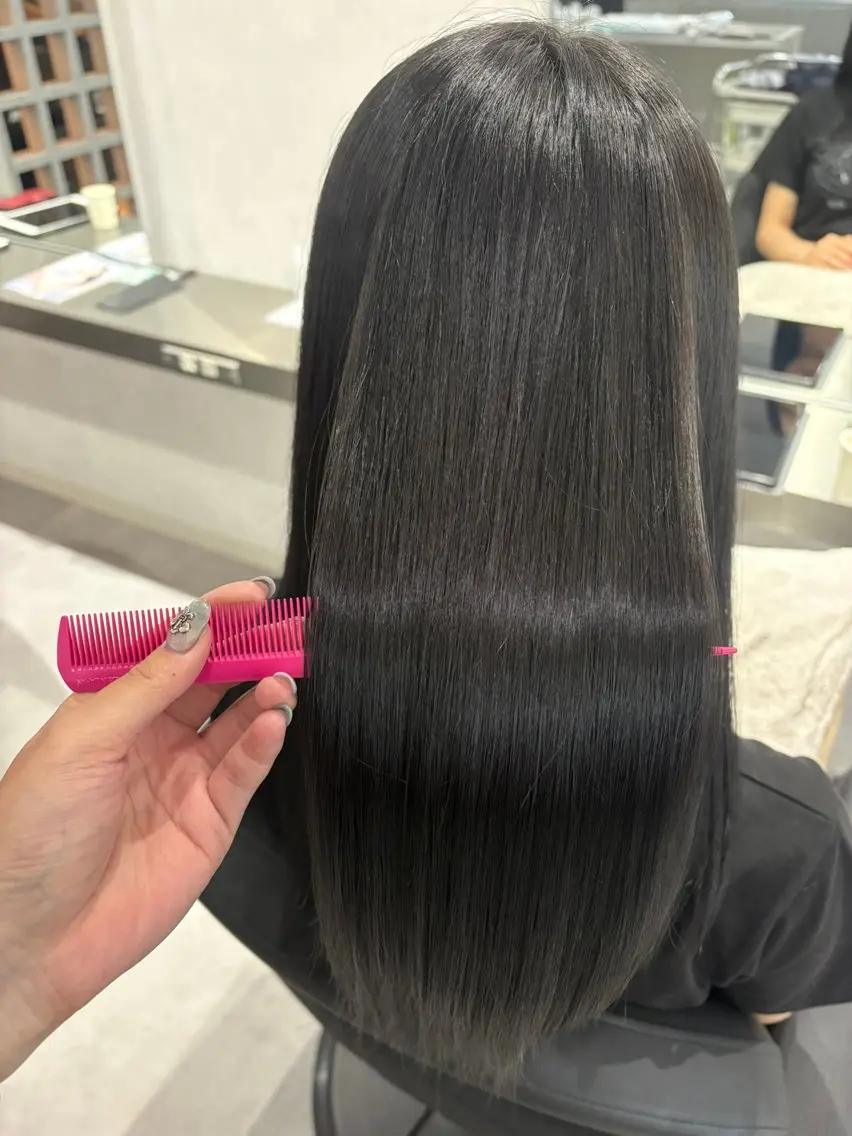ロング カラー ヘアアレンジ 透明感カラー 韓国風ヘア 縮毛矯正 縮毛矯正 トリートメント 透明感ｶﾗｰ/顔周り ｶｯﾄ🌸ｻｸﾗ🌸のヘアスタイル