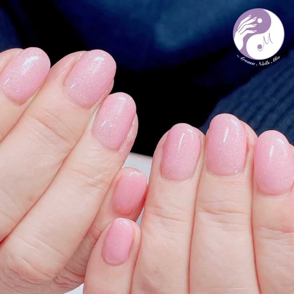 ネイル ジェルネイル ワンカラーネイル 赤色 ハンドネイル .Nails Mio 赤羽西ネイルサロンのネイルデザイン