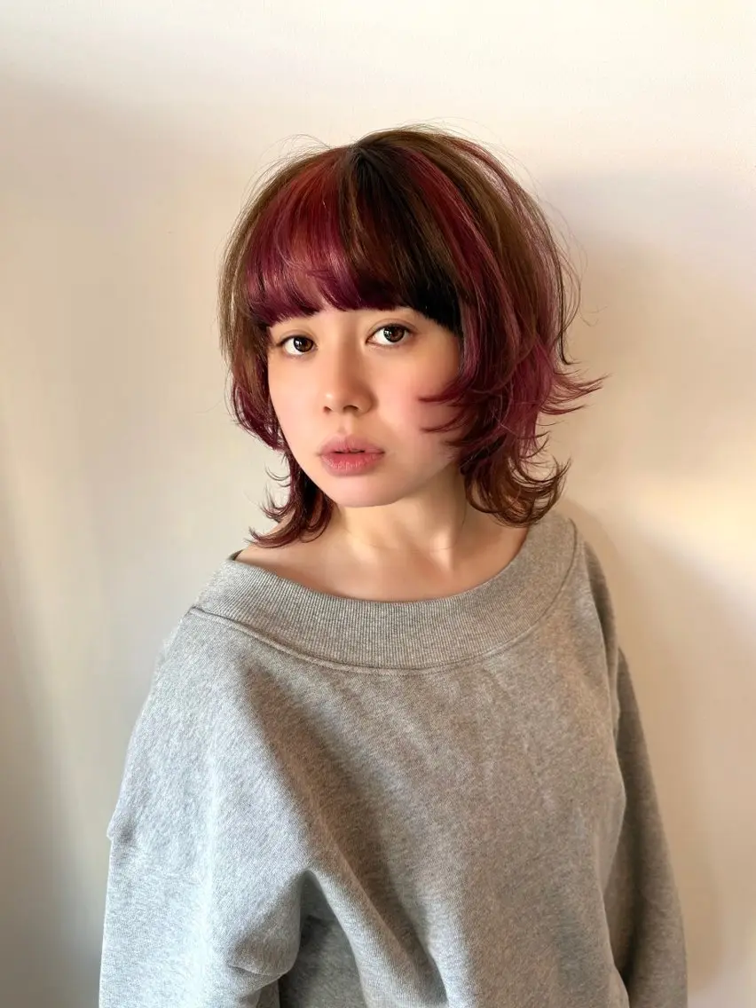 ミディアム カラー ウルフカット WATANABE MISAKIのヘアスタイル