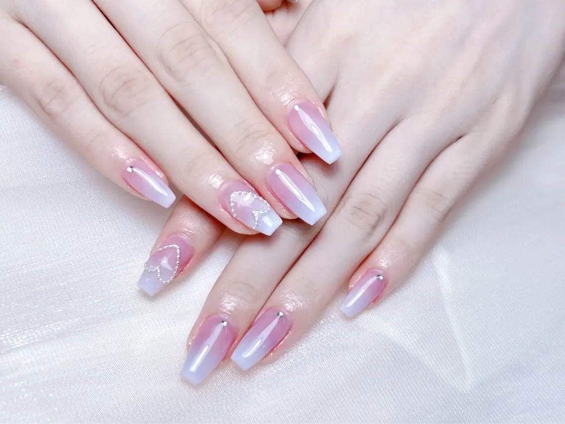 ネイル ハンドネイル M🌷nail 長さだし専門店のネイルデザイン