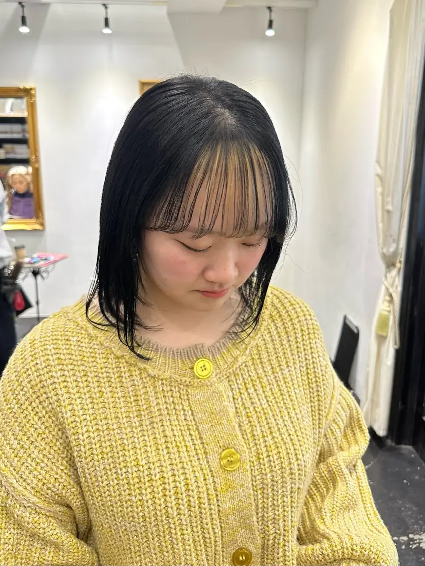 【前髪インナー🍒】前髪のみインナー（ケアブリーチ＋オンカラー）＋全体カラー＋艶トリートメント🤍の写真