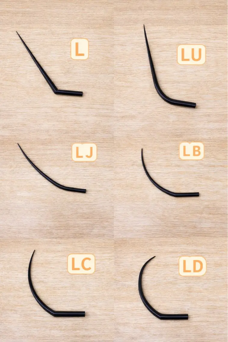 【LED付き】『L系カール』フラットラッシュ140本7980円の写真