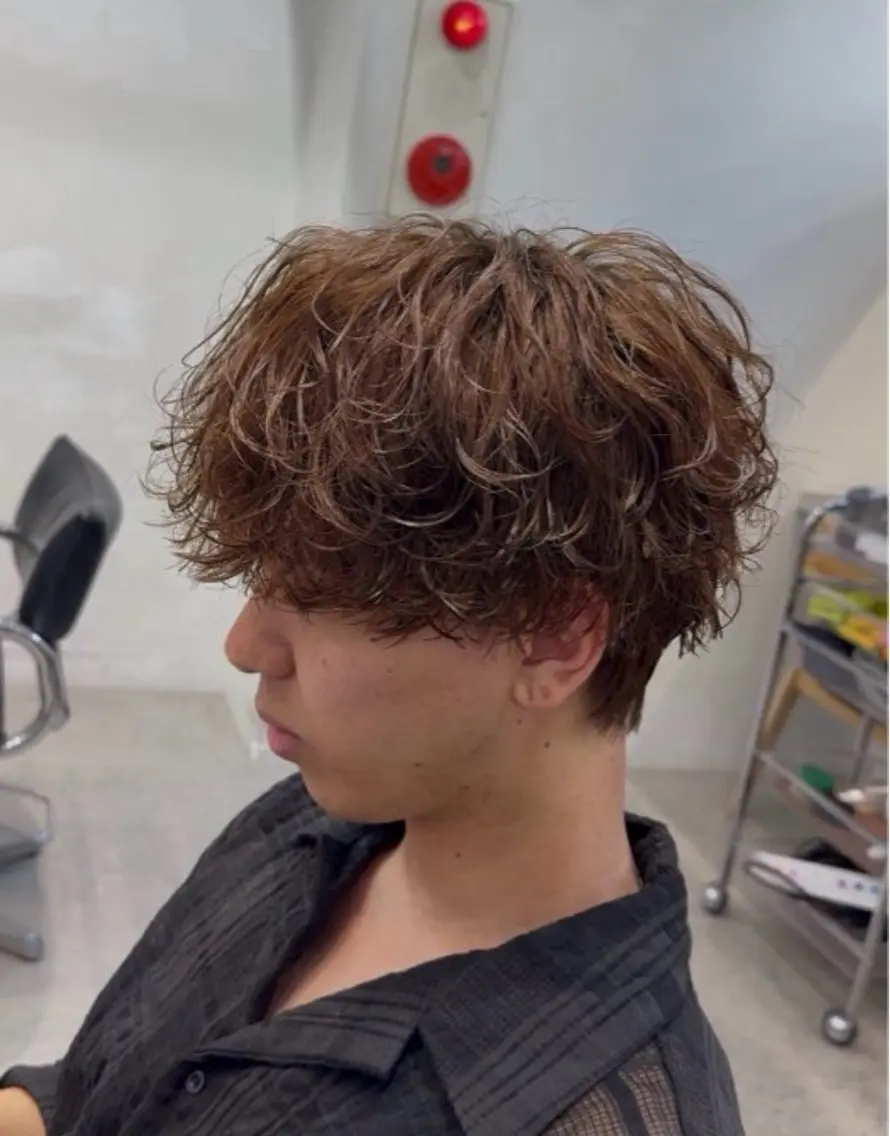 「メンズ限定」当店スタイリストカット+シャドウパーマ🌀の写真