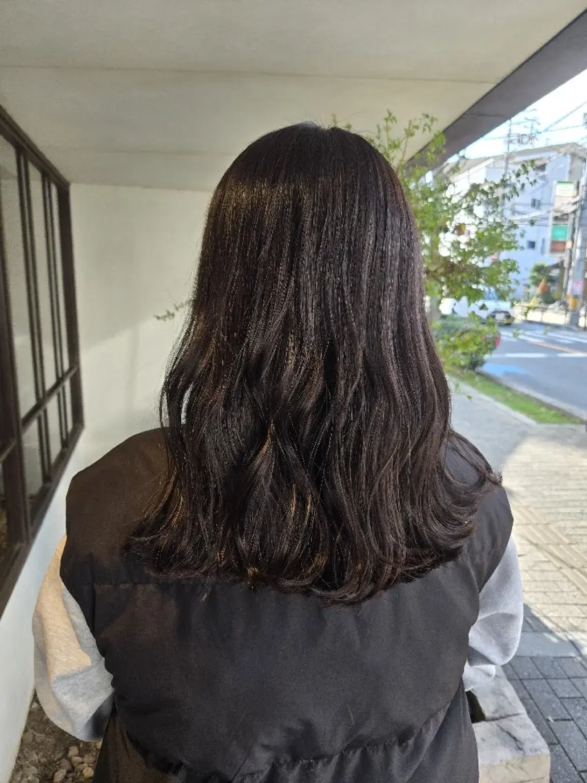 セミロング カラー カット ヘアカラー 韓国好き🇰🇷 美容師MIKUのヘアスタイル
