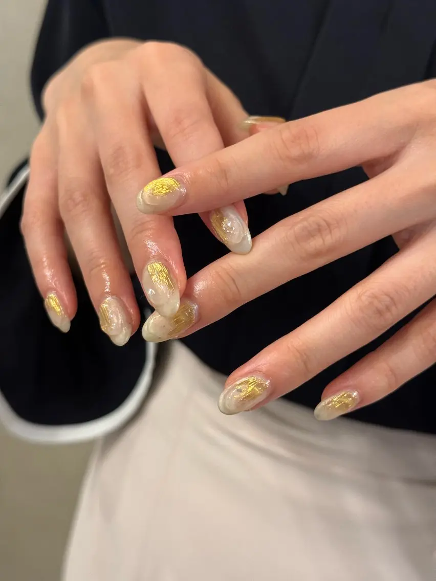 ネイル アートネイル クリアネイル ゴールド ニュアンスネイル ハンドネイル filonnail asukaのネイルデザイン