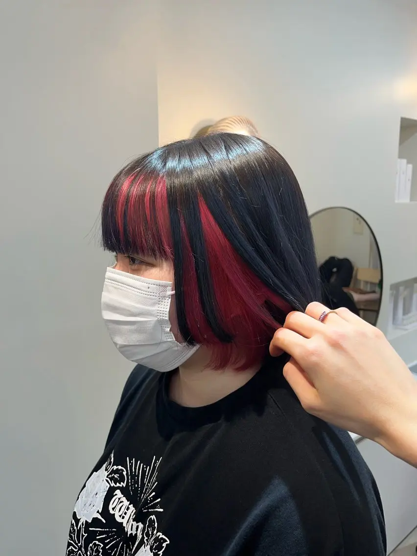 👗インナーカラー👗(ブリーチ込み)イヤリングカラー◎の写真