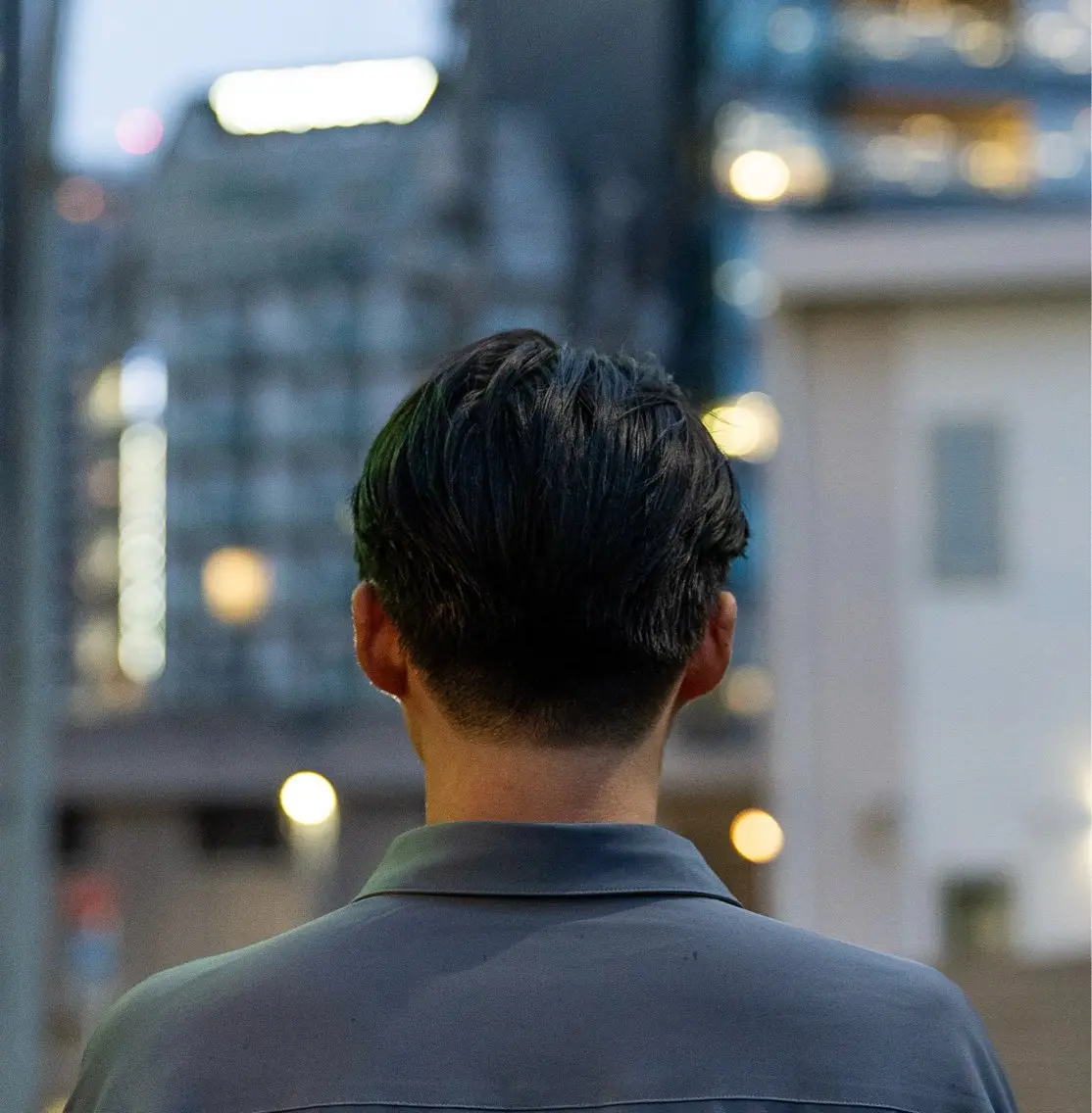 ショート カラー パーマ メンズ センターパート 🔗メンズサロン🔗 Kieのヘアスタイル