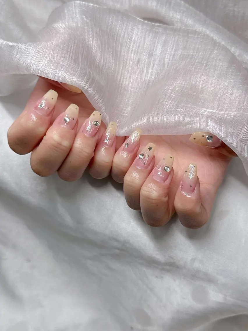 ネイル ハンドネイル Lee Nailsのネイルデザイン