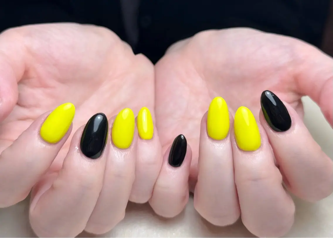 ネイル アートネイル 長さ出し フレンチネイル ジェルネイル ガーリー 中野駅から2分 MEO NAILのネイルデザイン