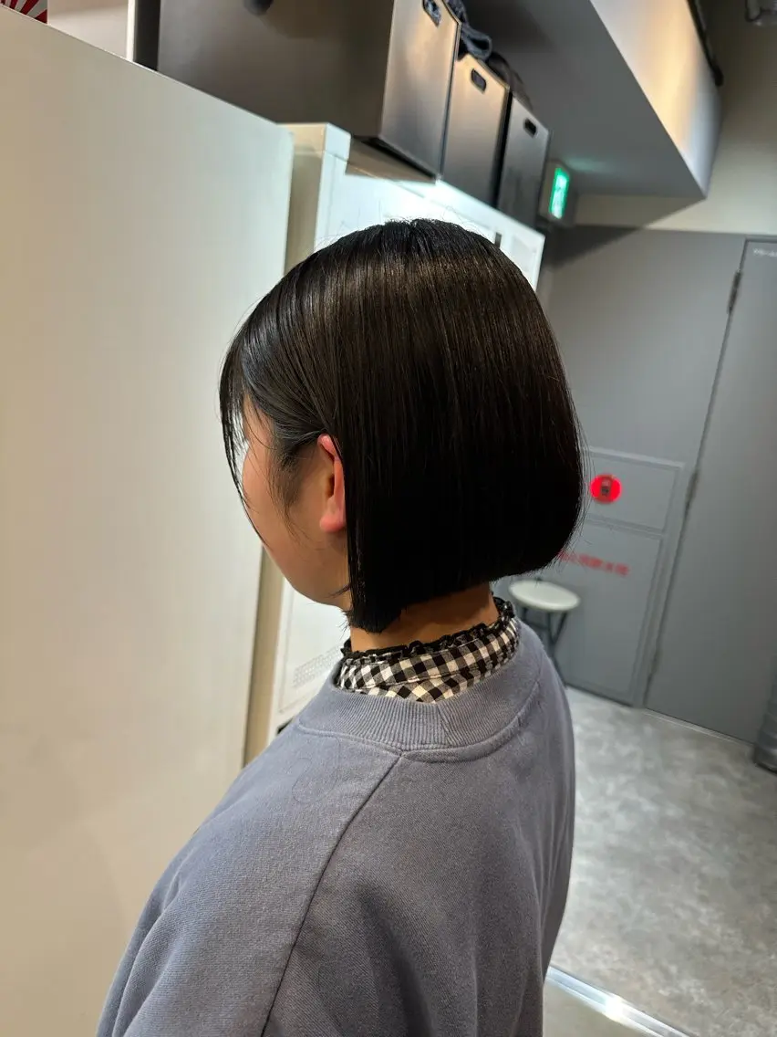 ショート カラー ボブ 小顔カット 平日オススメ✨ コスパ&タイパ✨山下のヘアスタイル