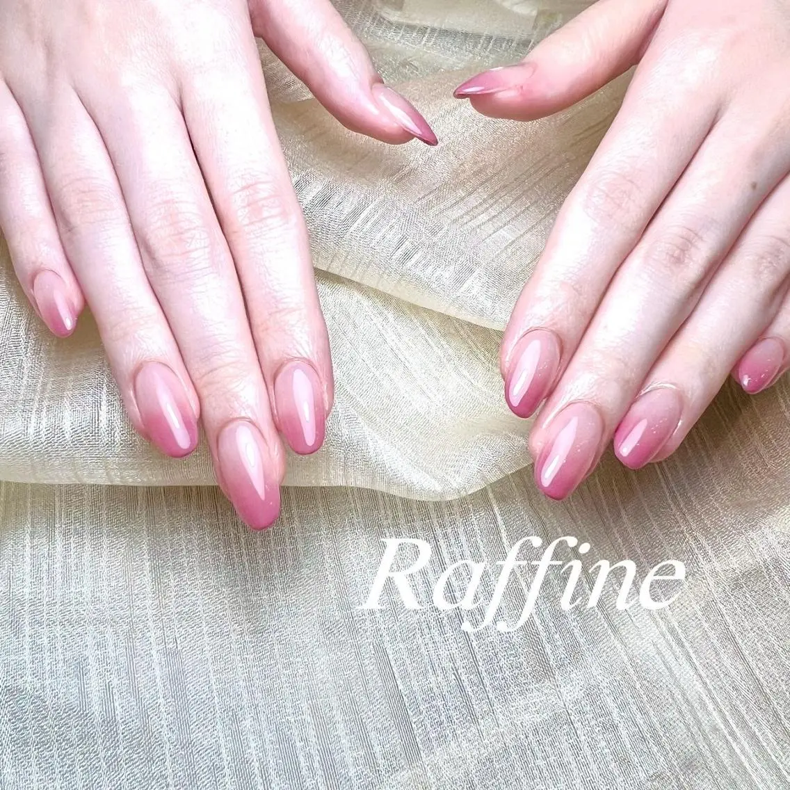 ネイル RAFFINE haru🦋🩵のネイルデザイン