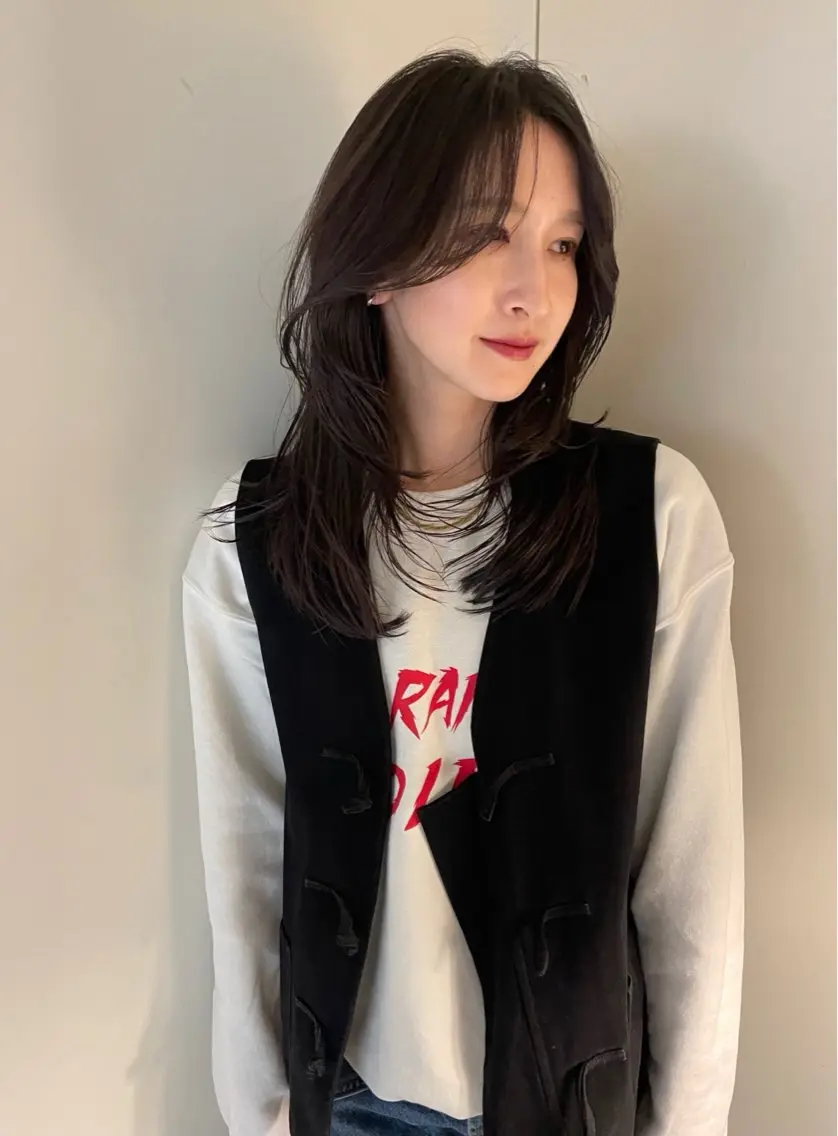 セミロング 似合わせヘア 🪶remiのヘアスタイル