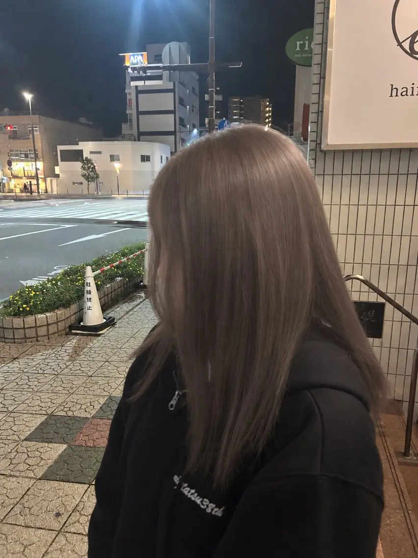 ブリーチ+ワンカラーの写真