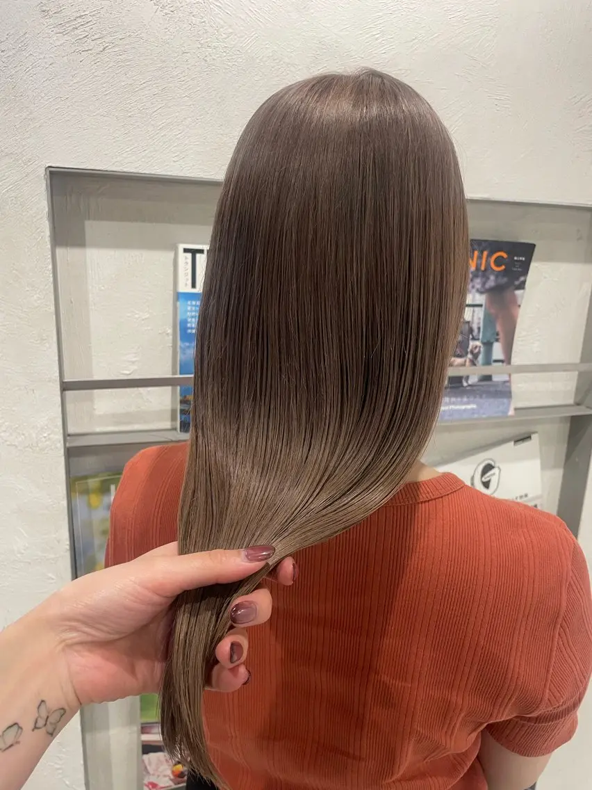透明感◎ダブルカラー＋カット￥13750の写真