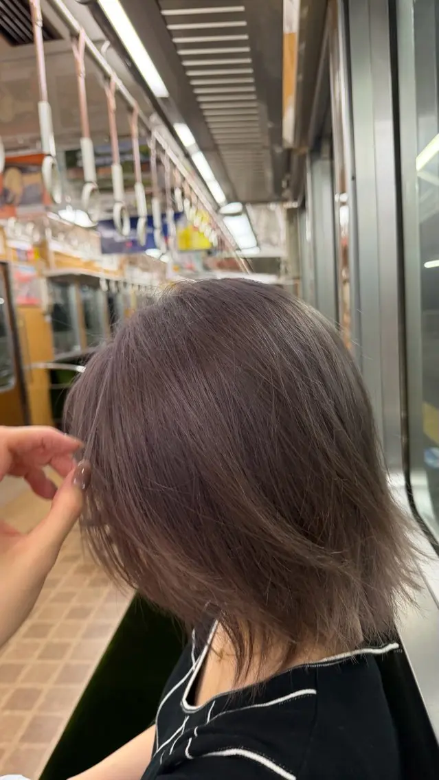 ミディアム ヘアカラー トリートメント 小林 美羽のヘアスタイル