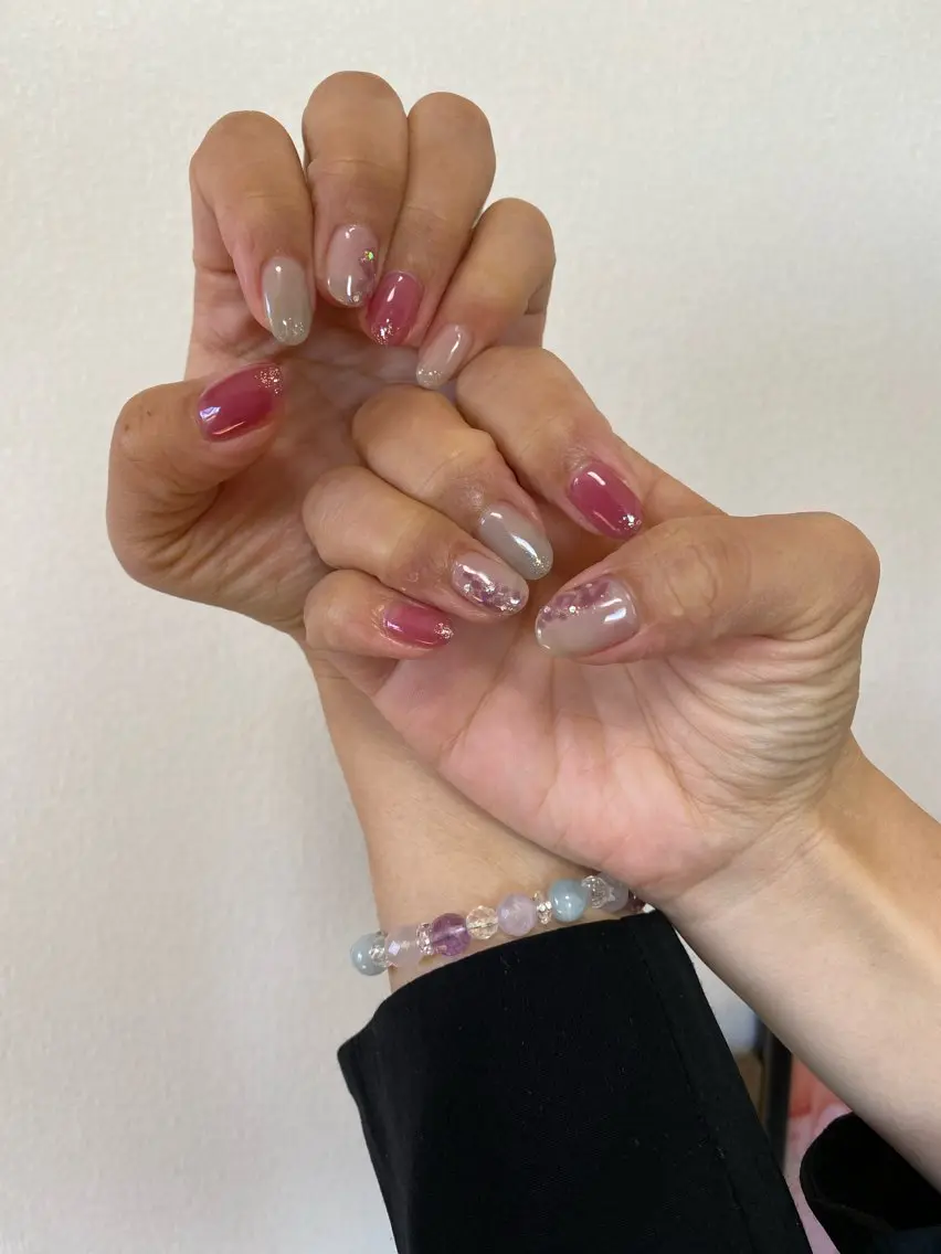 ネイル ニュアンスネイル ハンドネイル 自宅サロン FeelFreeのマツエク・マツパデザイン