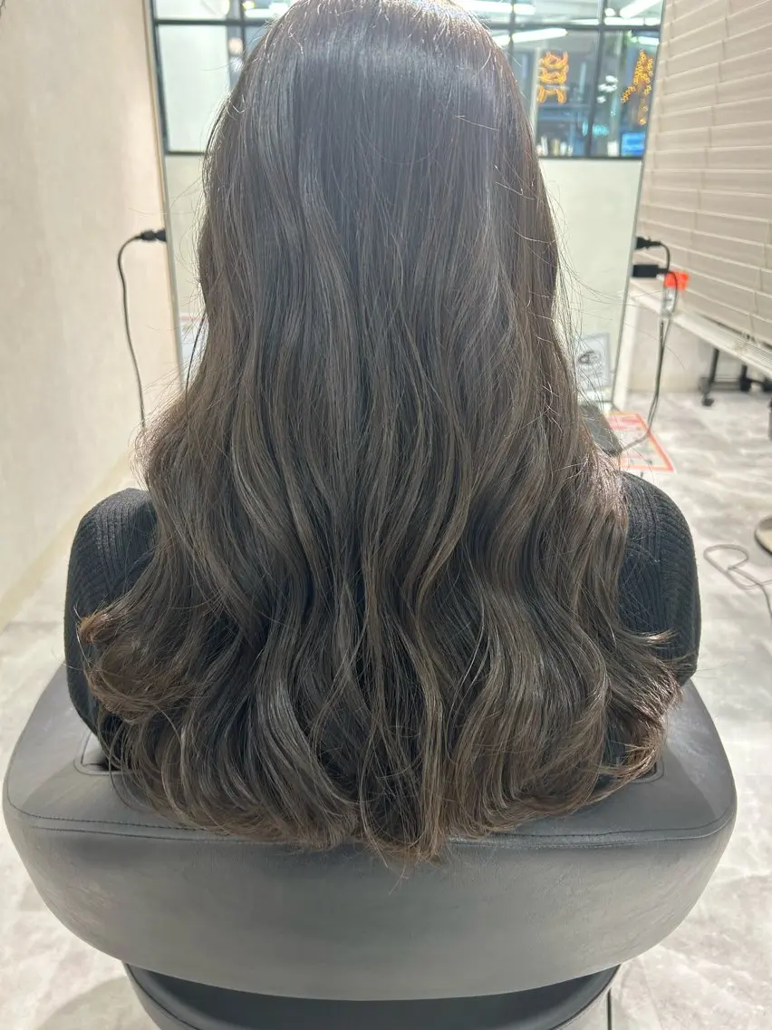 カラー 韓国ヘア🇰🇷 髪質改善✨掛川大輝のヘアスタイル