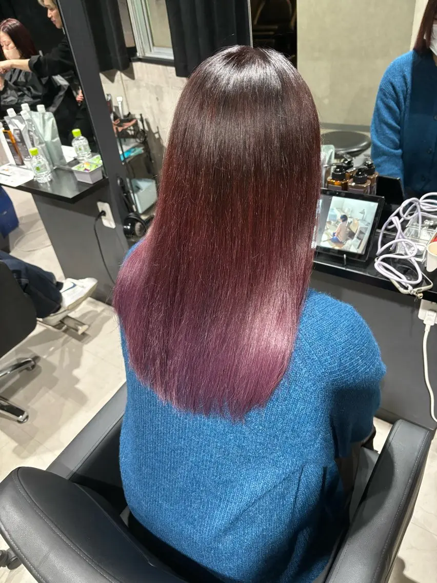 セミロング カラー グラデーションカラー ラベンダーカラー カット ヘアカラー トリートメント _WHITE / KENTOのヘアスタイル