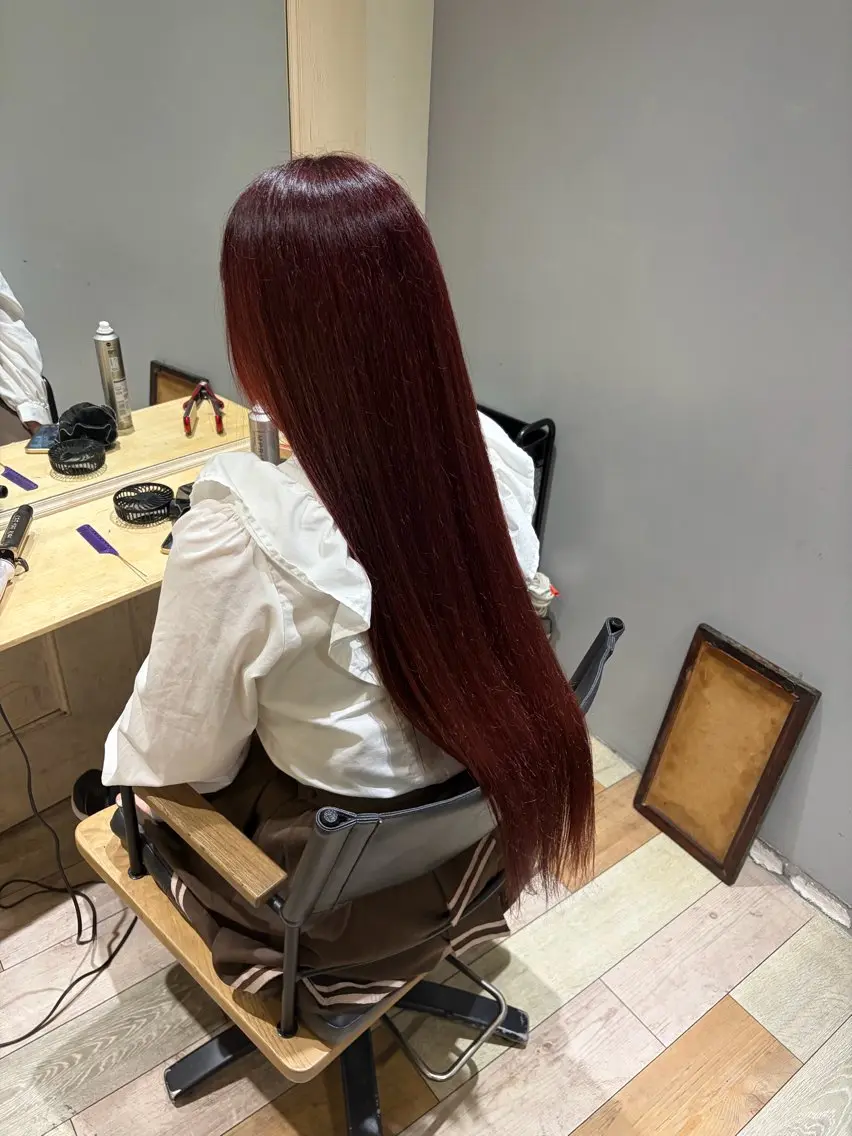 ロング 💜🦋 COCONA🦋💜のヘアスタイル