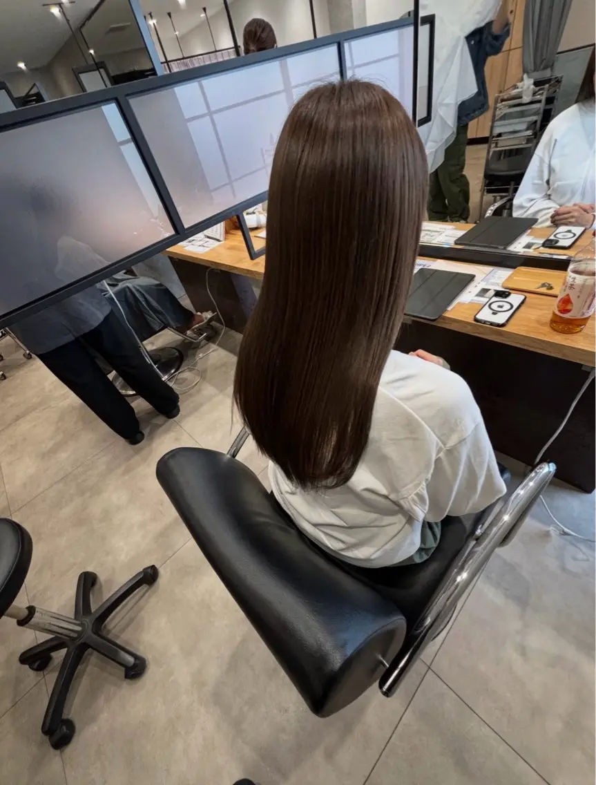 ロング カット 縮毛矯正 馬場 一輝のヘアスタイル
