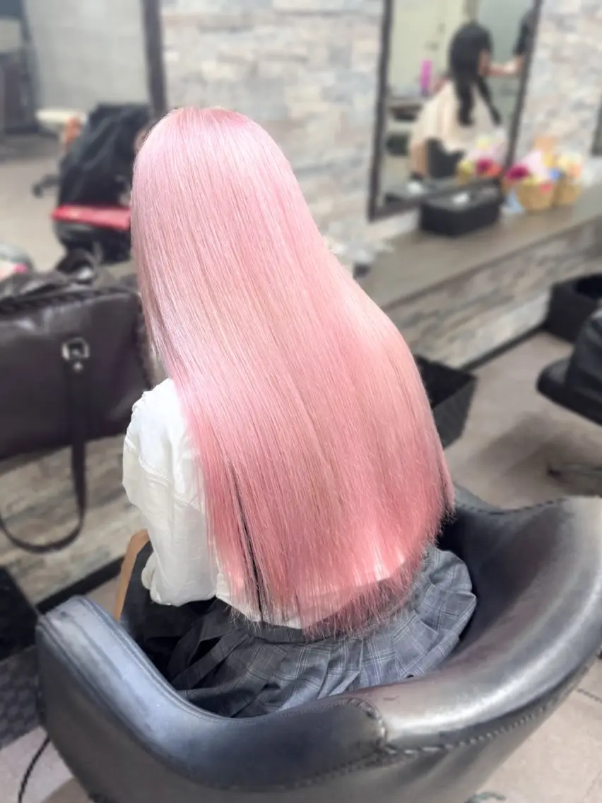 ロング カラー ヘアカラー トリートメント ハイトーンエクステ 🎩カズキ🎩のヘアスタイル
