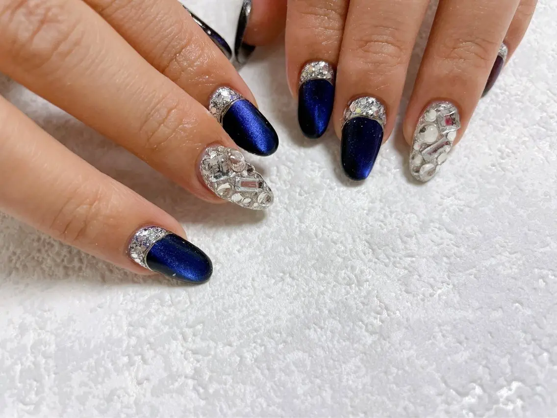 ネイル ジェルネイル キラキラネイル 韓国ネイル マグネットネイル メンズネイル kiki nail たまプラーザのネイルデザイン