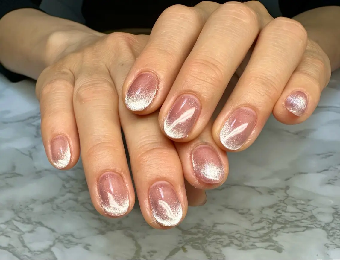 ネイル アートネイル フレンチネイル マグネットネイル マグネットフレンチ ワンカラーネイル Mai’s nailのネイルデザイン