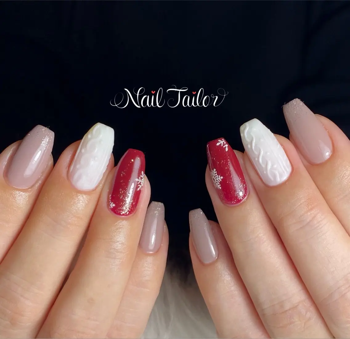 ネイル ジェルネイル キラキラネイル ホワイト 冬ネイル クリスマス ハンドネイル NailTailor ネイルテイラーのネイルデザイン