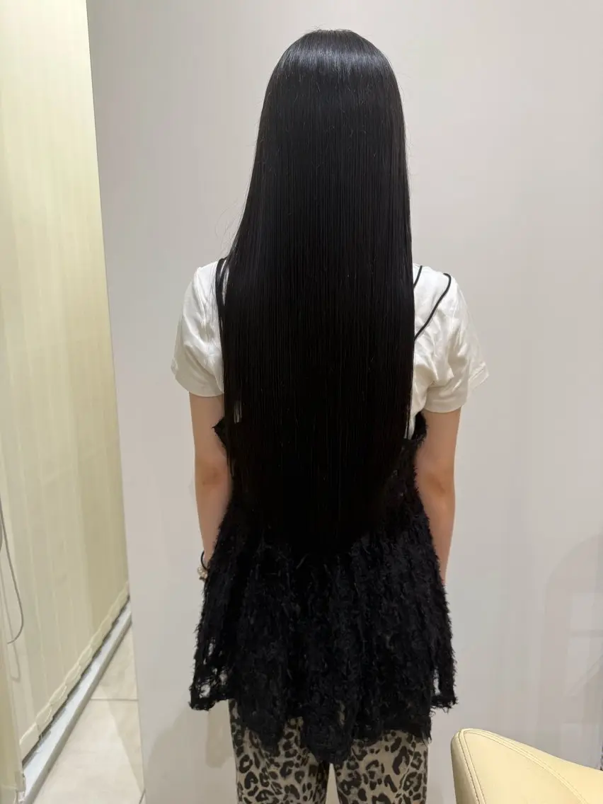 ロング レイヤーカット ローレイヤー 若生 神のヘアスタイル