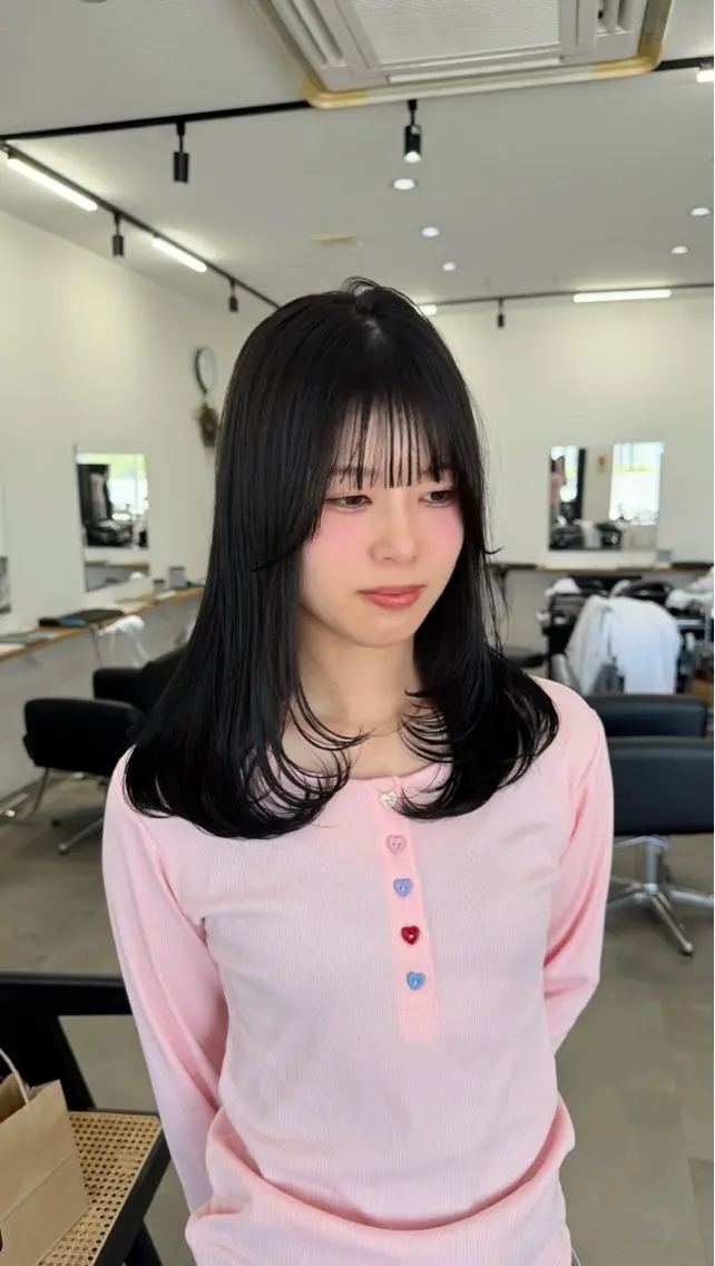 セミロング レイヤーカット トリートメント 切りっぱなしボブ 👩🏼ミニボブのヘアスタイル