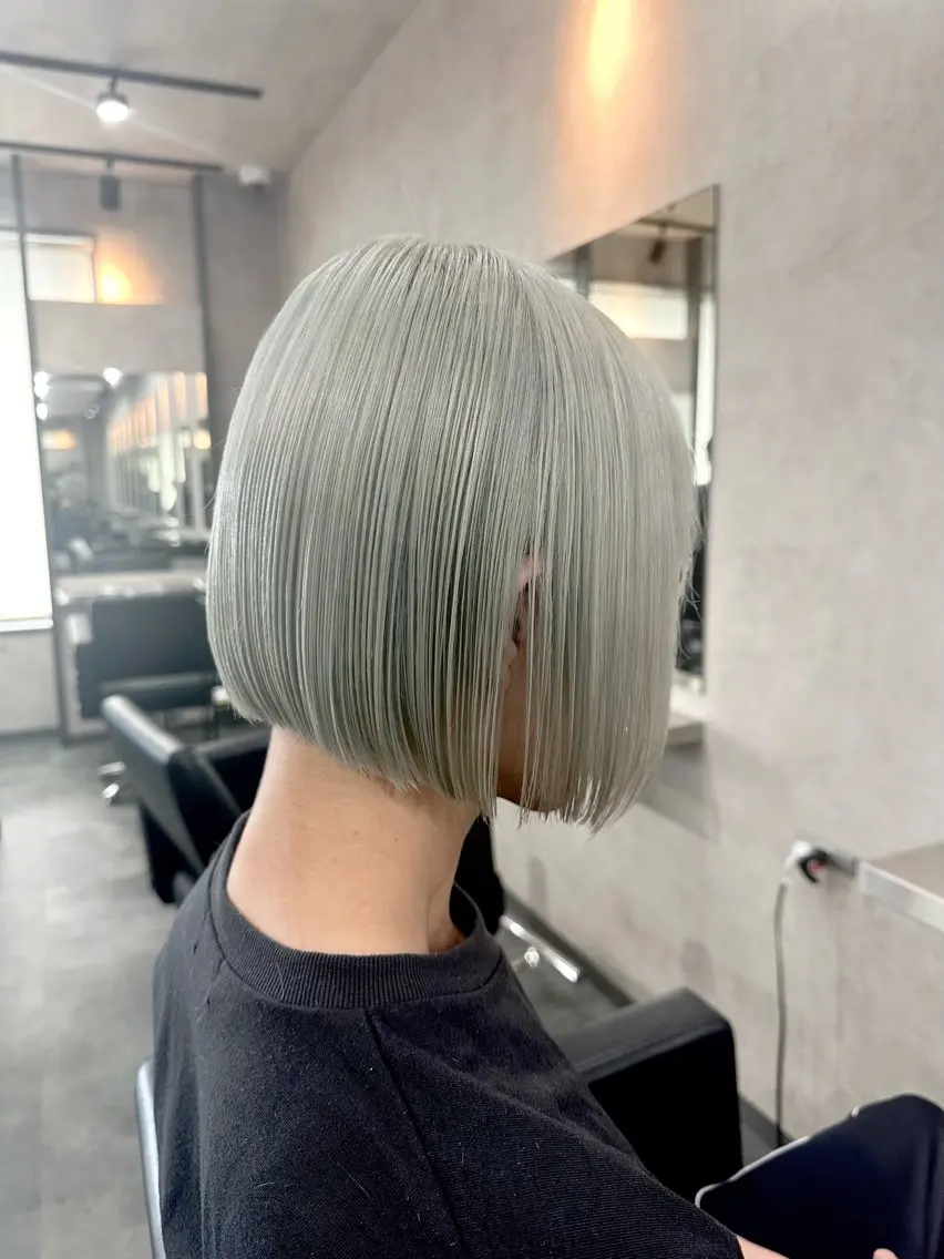 🔥【人気No. 1メニュー】カット+ブリーチ+カラー+トリートメントの写真
