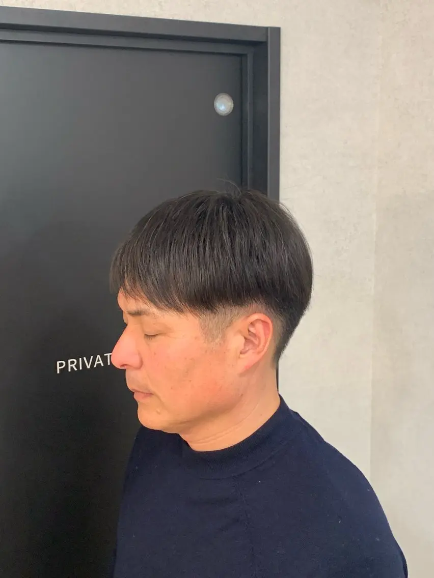 ショート メンズ 臼井 真人のヘアスタイル