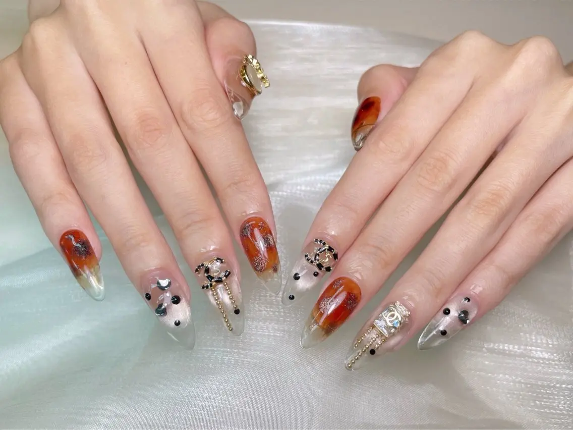 ネイル フットネイル lucky nail 歌舞伎町のネイルデザイン