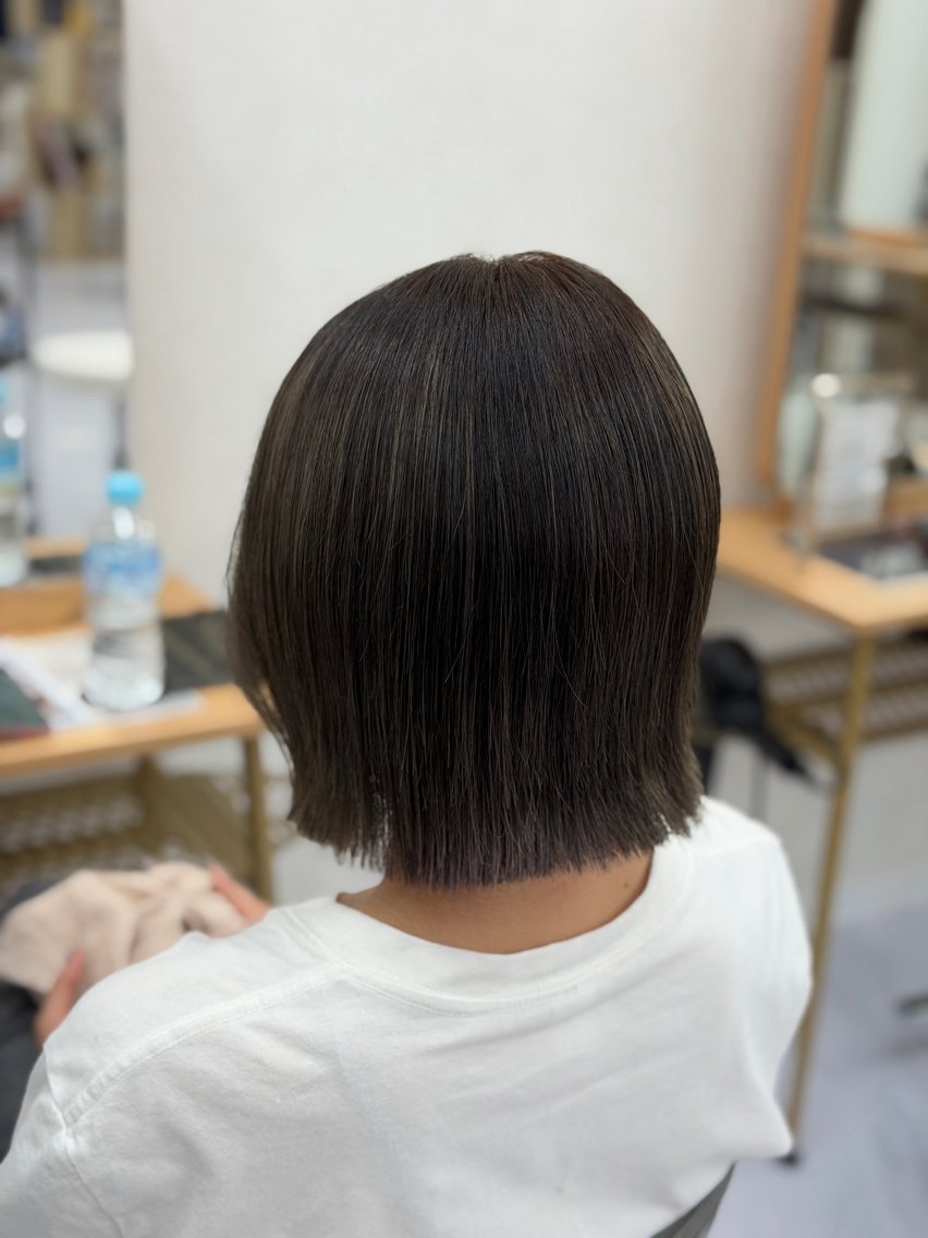 🎀レディースカット(ミディアム)+プチトリートメント🎀の写真