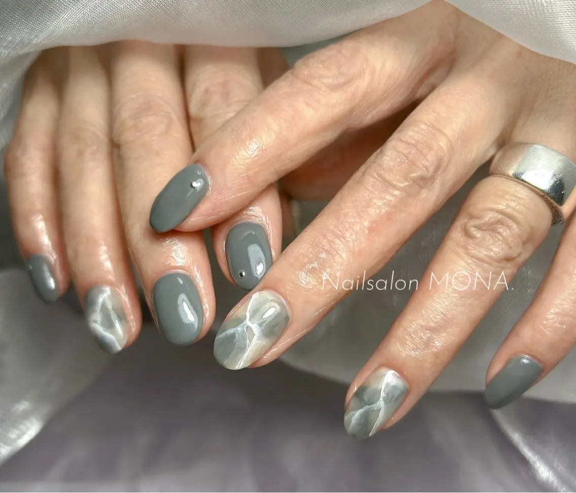 ネイル 大理石ネイル(マーブル) マットネイル ニュアンスネイル ハンドネイル Nailsalon MONA.のネイルデザイン