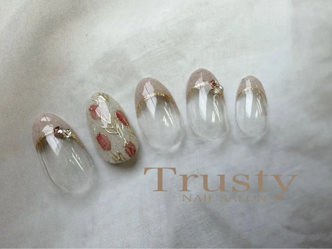 ネイル Trusty新小岩 杉山のネイルデザイン