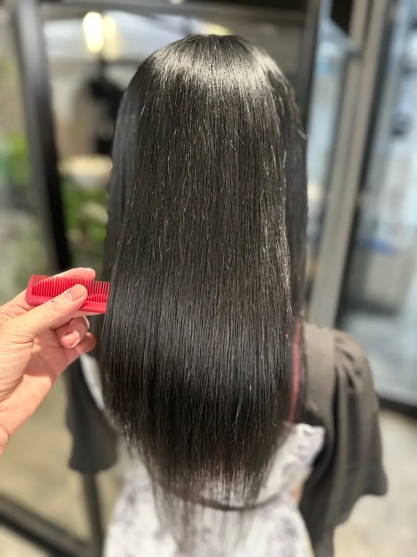 ロング トリートメント トリートメント 髪質改善カラー デザインカラーあらげのヘアスタイル